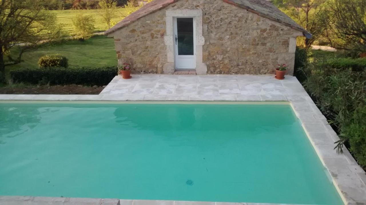 Gite H.Petit Vagnas Экстерьер фото